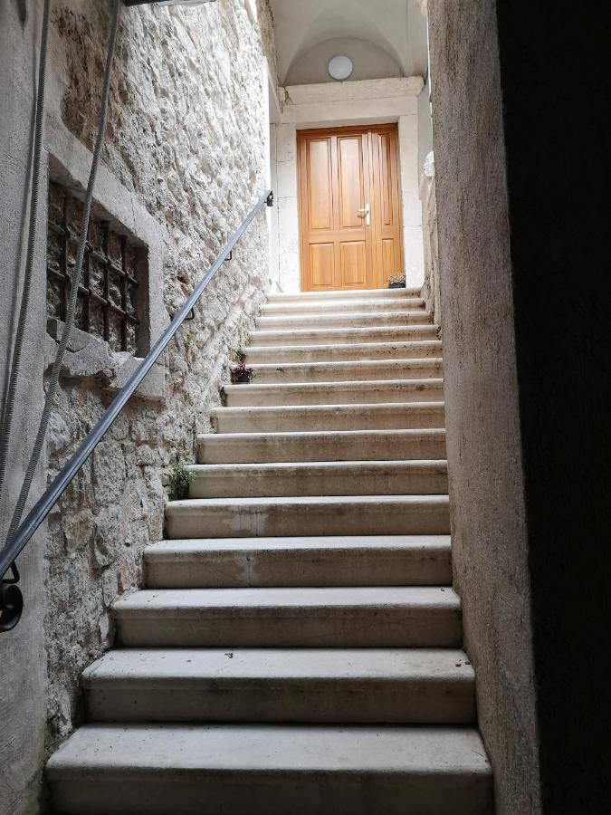 Orange Apartamento Šibenik Exterior foto
